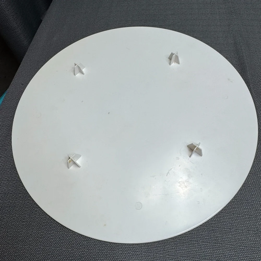 Two Vintage Wilton 10 inch Cake Separator Plates